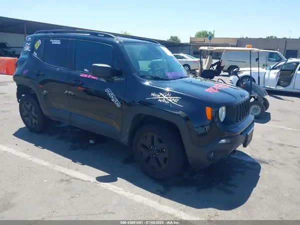 ZACNJDABXMPM48687 2021 JEEP RENEGADE - Image 1