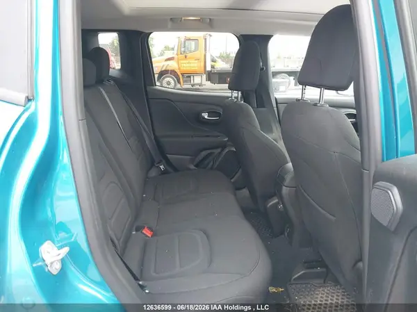 ZACNJDB10NPN56484 2022 JEEP RENEGADE - Image 8
