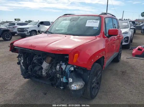 ZACNJDB10NPN77884 2022 JEEP RENEGADE - Image 2