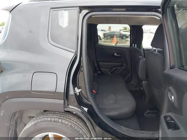ZACNJDB10NPN80395 2022 JEEP RENEGADE - Image 8