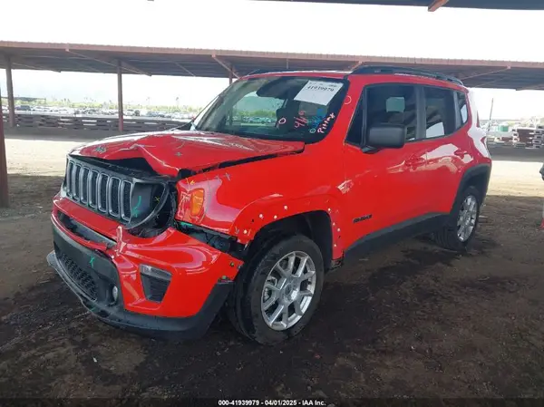 ZACNJDB10NPN90361 2022 JEEP RENEGADE - Image 2