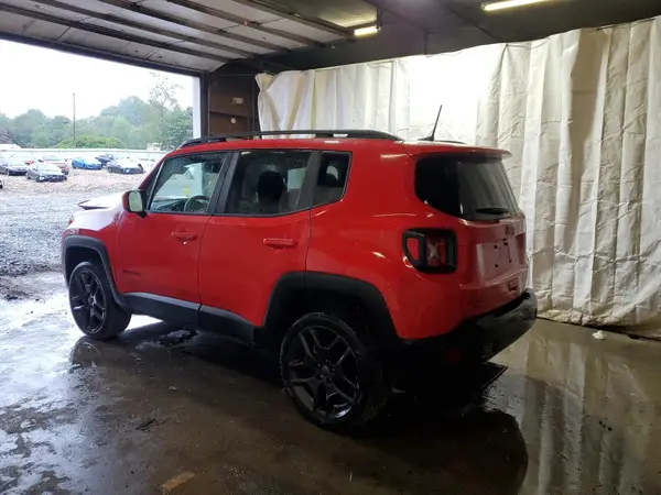 ZACNJDB10NPN93048 2022 JEEP RENEGADE - Image 2