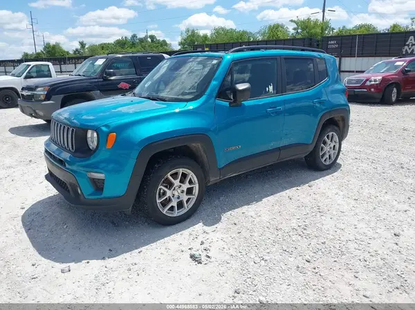 ZACNJDB10NPN98752 2022 JEEP RENEGADE - Image 2