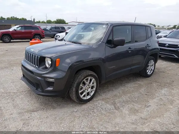 ZACNJDB10PPP17161 2023 JEEP RENEGADE - Image 2
