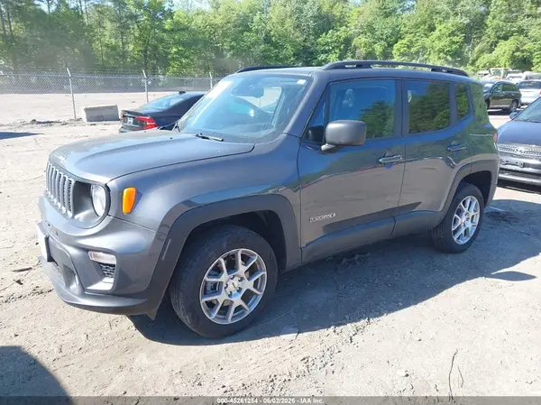 ZACNJDB10PPP18620 2023 JEEP RENEGADE - Image 2