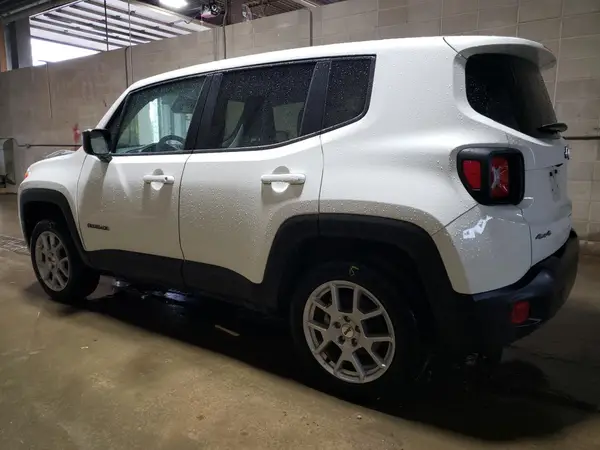 ZACNJDB10PPP67896 2023 JEEP RENEGADE - Image 2