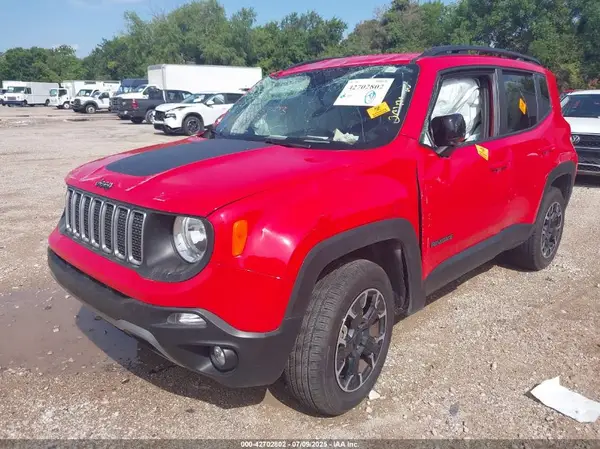 ZACNJDB10PPP69468 2023 JEEP RENEGADE - Image 2