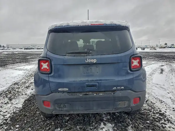 2022 JEEP RENEGADE auction photo 6