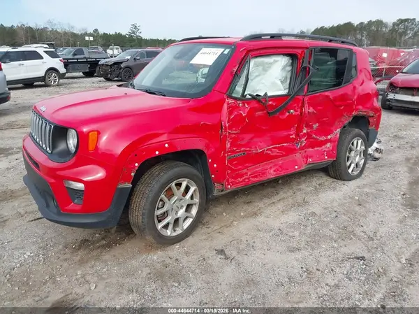 ZACNJDB11NPN49575 2022 JEEP RENEGADE - Image 2