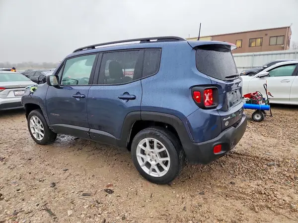 ZACNJDB11NPN62777 2022 JEEP RENEGADE - Image 2