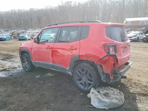 ZACNJDB11NPN71673 2022 JEEP RENEGADE - Image 2