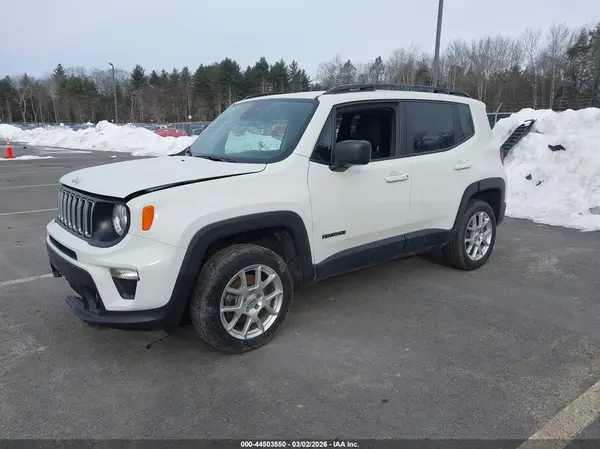 ZACNJDB11NPN71785 2022 JEEP RENEGADE - Image 2