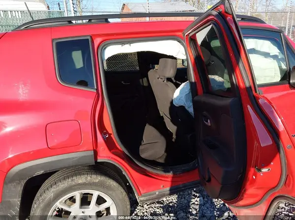ZACNJDB11NPN81622 2022 JEEP RENEGADE - Image 8