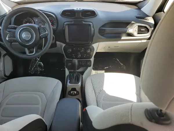 ZACNJDB11NPN92930 2022 JEEP RENEGADE - Image 8