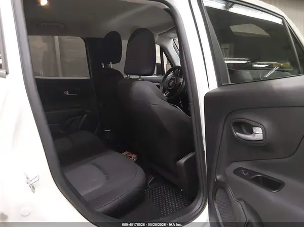 ZACNJDB11PPP13054 2023 JEEP RENEGADE - Image 8
