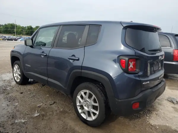ZACNJDB11PPP24636 2023 JEEP RENEGADE - Image 2