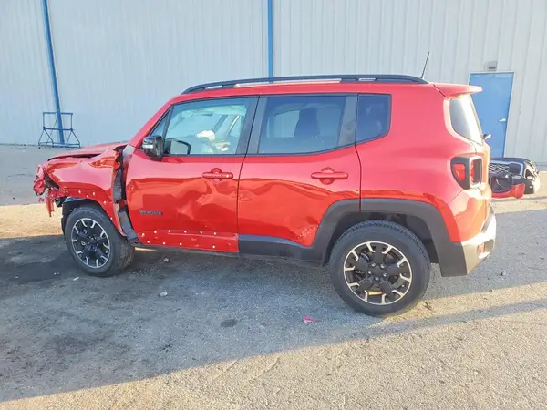 ZACNJDB11PPP42201 2023 JEEP RENEGADE - Image 2