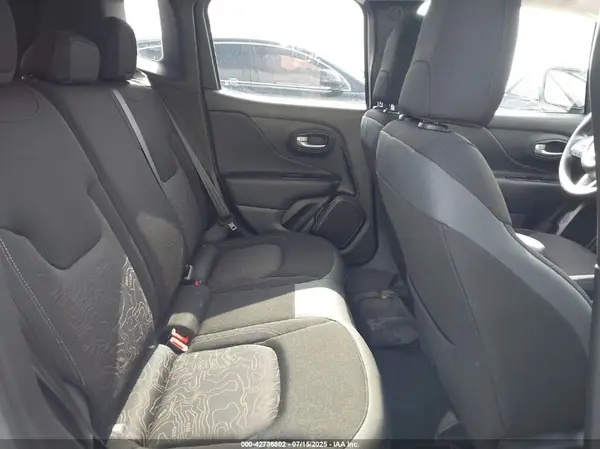 ZACNJDB11PPP64019 2023 JEEP RENEGADE - Image 8