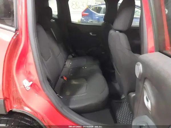 ZACNJDB12MPM92088 2021 JEEP RENEGADE - Image 8