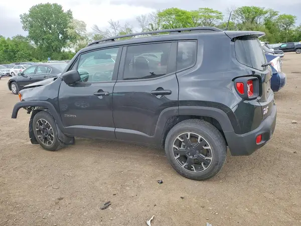 ZACNJDB12NPN44692 2022 JEEP RENEGADE - Image 2
