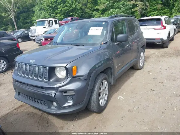 ZACNJDB12NPN45275 2022 JEEP RENEGADE - Image 2