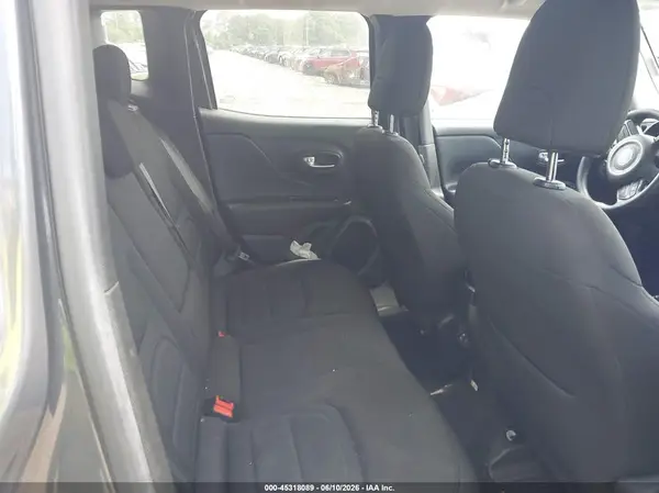 ZACNJDB12NPN45275 2022 JEEP RENEGADE - Image 8