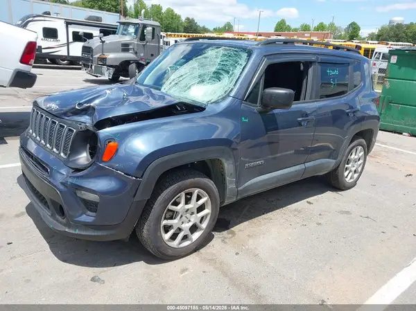 ZACNJDB12NPN60035 2022 JEEP RENEGADE - Image 2