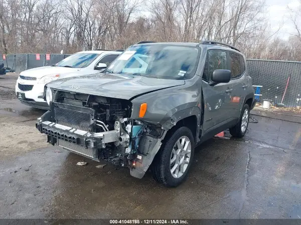 ZACNJDB12NPN62979 2022 JEEP RENEGADE - Image 2
