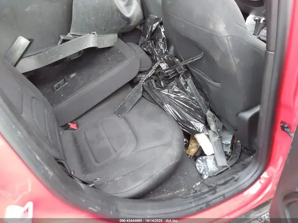 ZACNJDB12NPN78499 2022 JEEP RENEGADE - Image 8