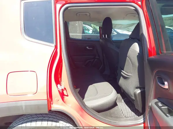 ZACNJDB12NPN81984 2022 JEEP RENEGADE - Image 8