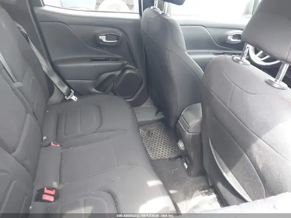 ZACNJDB12NPN91236 2022 JEEP RENEGADE - Image 8