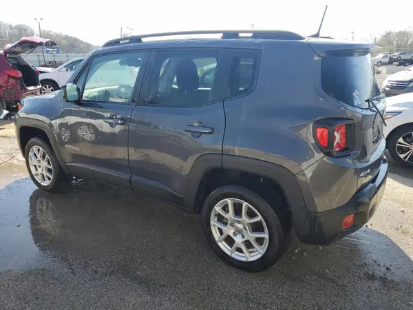 ZACNJDB12PPP13032 2023 JEEP RENEGADE - Image 2