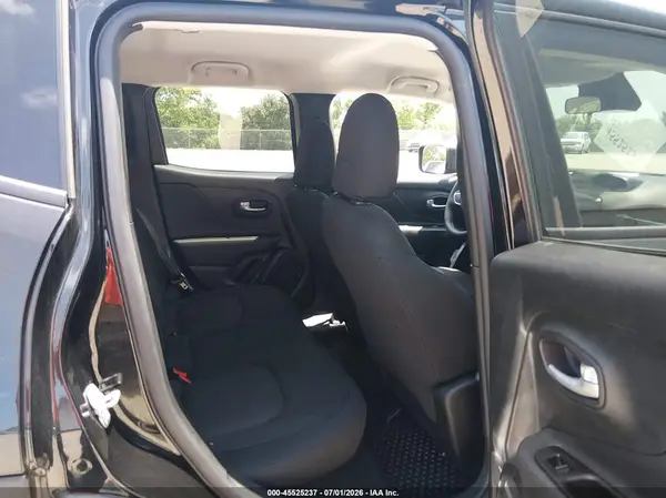 ZACNJDB12PPP70539 2023 JEEP RENEGADE - Image 8