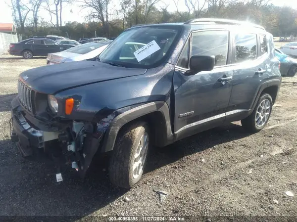 ZACNJDB13NPN45270 2022 JEEP RENEGADE - Image 2