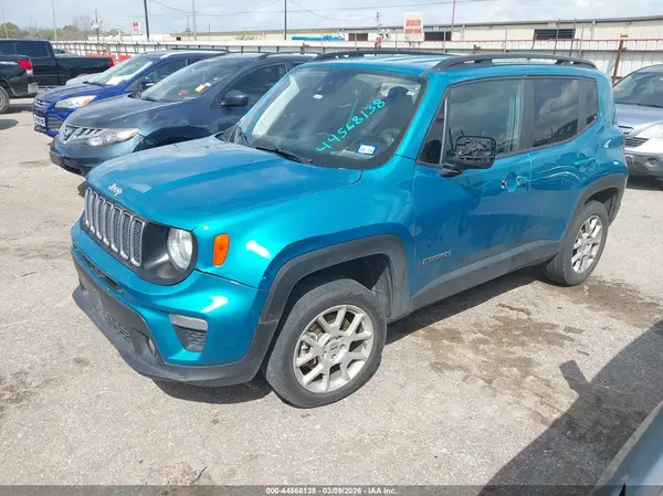 ZACNJDB13NPN56706 2022 JEEP RENEGADE - Image 2