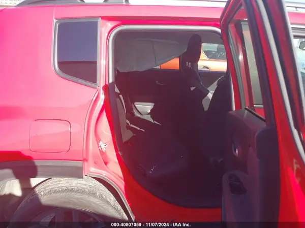 ZACNJDB13NPN82142 2022 JEEP RENEGADE - Image 8
