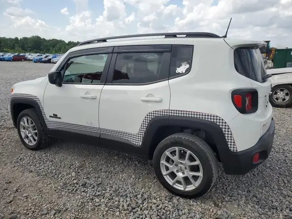 ZACNJDB13PPP23147 2023 JEEP RENEGADE - Image 2