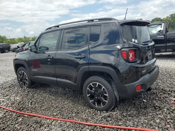 ZACNJDB13PPP33578 2023 JEEP RENEGADE - Image 2