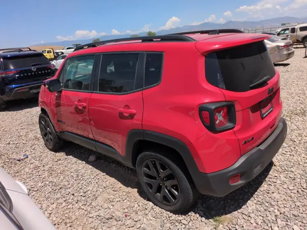 ZACNJDB13PPP35816 2023 JEEP RENEGADE - Image 2