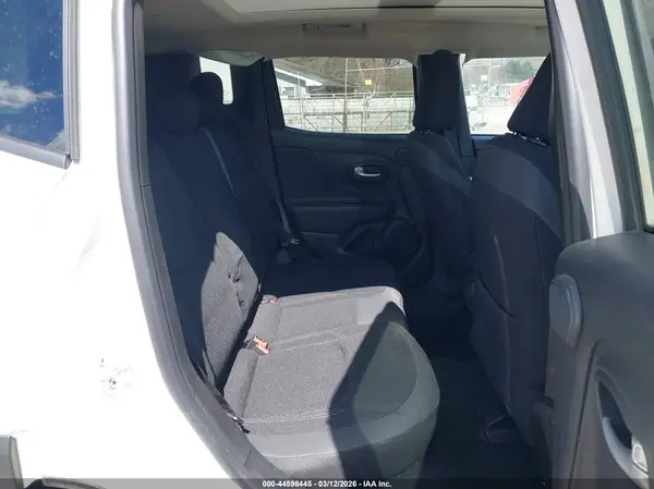 ZACNJDB13PPP60456 2023 JEEP RENEGADE - Image 8