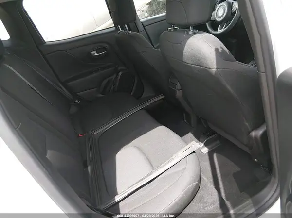 ZACNJDB13PPP62417 2023 JEEP RENEGADE - Image 8