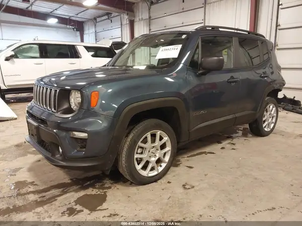 ZACNJDB13PPP62580 2023 JEEP RENEGADE - Image 2