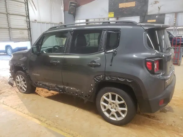 ZACNJDB14NPN45374 2022 JEEP RENEGADE - Image 2