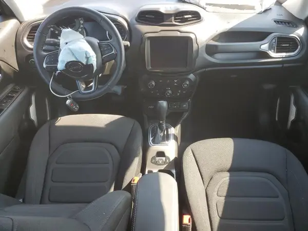 ZACNJDB14NPN46556 2022 JEEP RENEGADE - Image 8