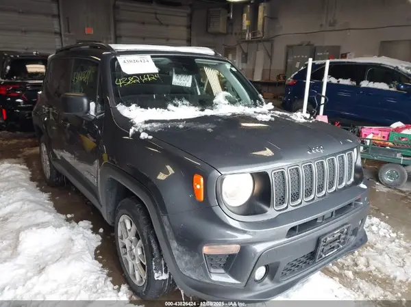 ZACNJDB14NPN72364 2022 JEEP RENEGADE - Image 1