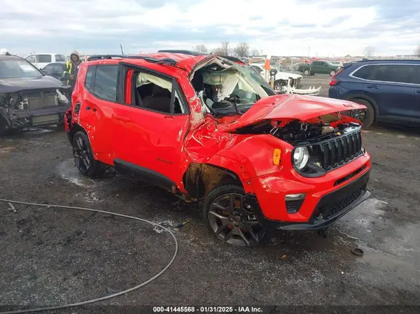 ZACNJDB14NPN82389 2022 JEEP RENEGADE - Image 1