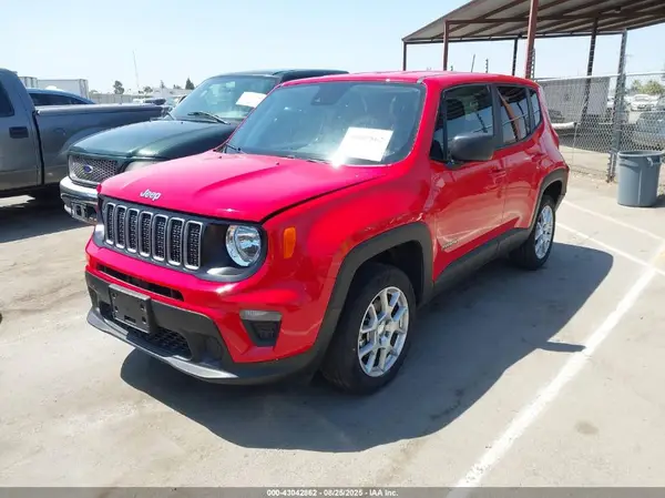 ZACNJDB14PPP12416 2023 JEEP RENEGADE - Image 2