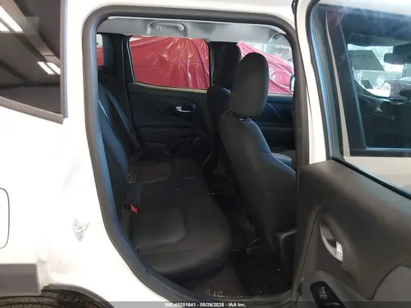 ZACNJDB14PPP14487 2023 JEEP RENEGADE - Image 8