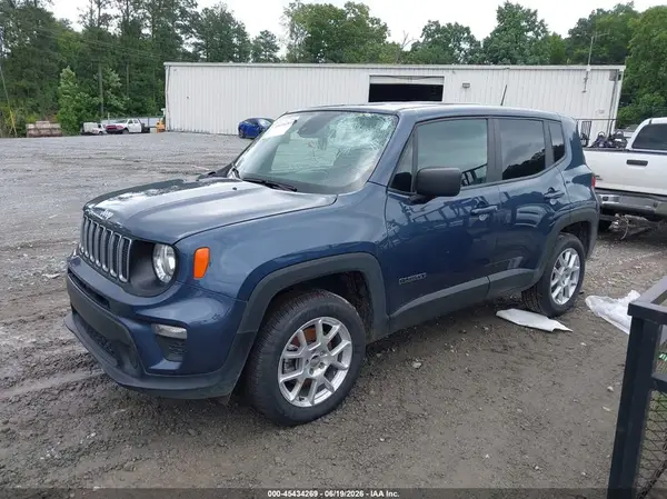 ZACNJDB14PPP14649 2023 JEEP RENEGADE - Image 2