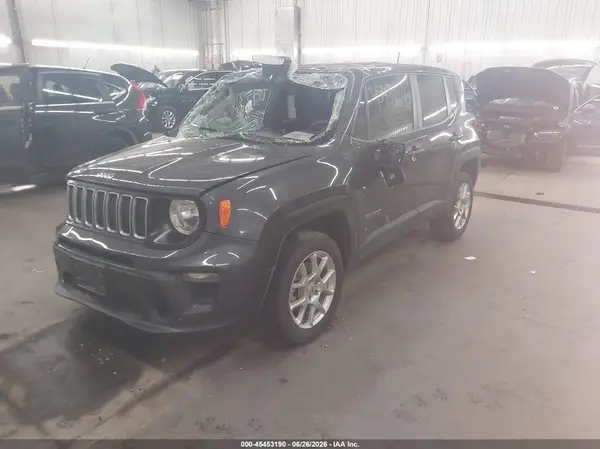 ZACNJDB14PPP30494 2023 JEEP RENEGADE - Image 2